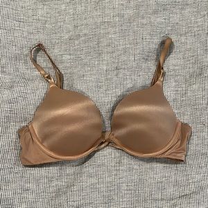 Victoria’s Secret Bombshell Plunge Bra Size 34B